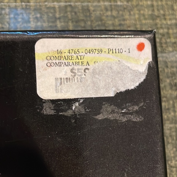 Robert Dice wristlet, card case and mirror set - Picture 4 of 16